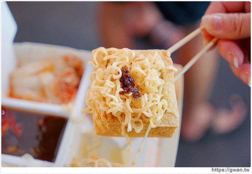 你沒吃過的統一麵料理都在逢甲夜市,台中快閃17天,錯過明年也不一定有!