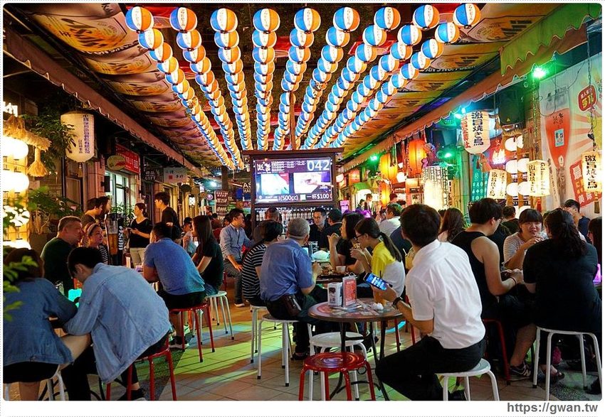 你沒吃過的統一麵料理都在逢甲夜市,台中快閃17天,錯過明年也不一定有!