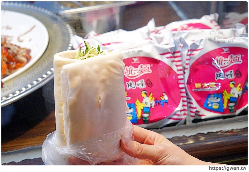 你沒吃過的統一麵料理都在逢甲夜市,台中快閃17天,錯過明年也不一定有!