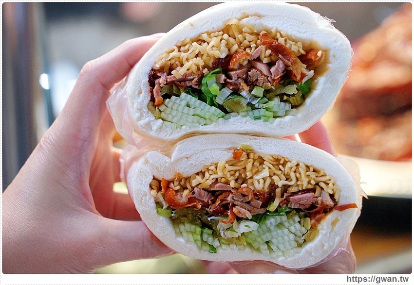 你沒吃過的統一麵料理都在逢甲夜市,台中快閃17天,錯過明年也不一定有!