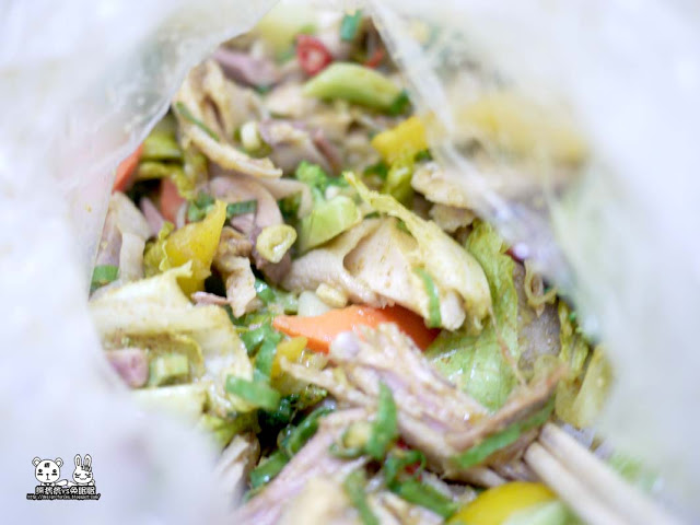 【逢甲夜市】雞婆鹹水雞泰式口味