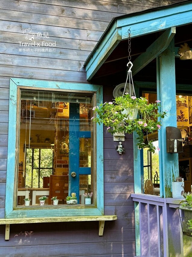 貓咪駐店,住宿、餐食與賞螢|森林系童話故事小屋,苗栗南庄─橄欖樹咖啡民宿 - 魚兒 x 牽手明太子的「視」界旅行