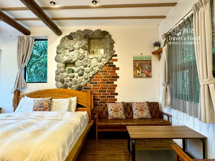 貓咪駐店,住宿、餐食與賞螢|森林系童話故事小屋,苗栗南庄─橄欖樹咖啡民宿 - 魚兒 x 牽手明太子的「視」界旅行