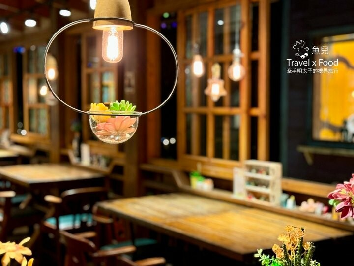 貓咪駐店,住宿、餐食與賞螢|森林系童話故事小屋,苗栗南庄─橄欖樹咖啡民宿 - 魚兒 x 牽手明太子的「視」界旅行