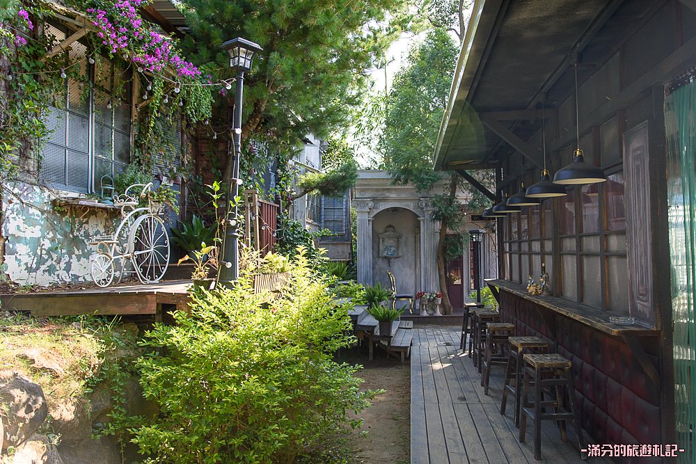 苗栗三義景點》峯州小木屋渡假民宿 婚紗基地 苗栗LOVE景點 情侶約會必訪 - 滿分的旅遊札記