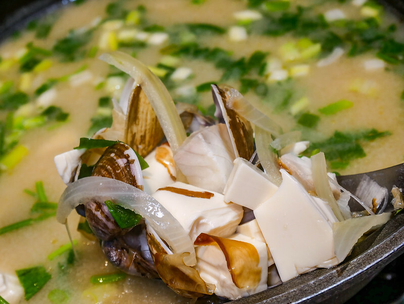 北投美食隱藏版客家菜！奇岩站旁傳承茶蝦飯我家客家小館，老饕都愛。