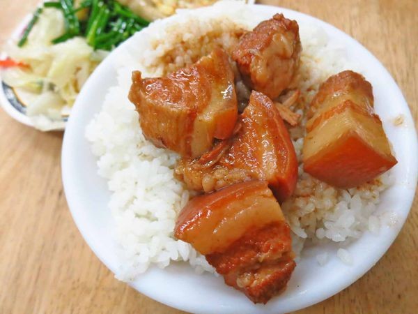 【台北美食】台南滷三塊-台北知名宵夜美食