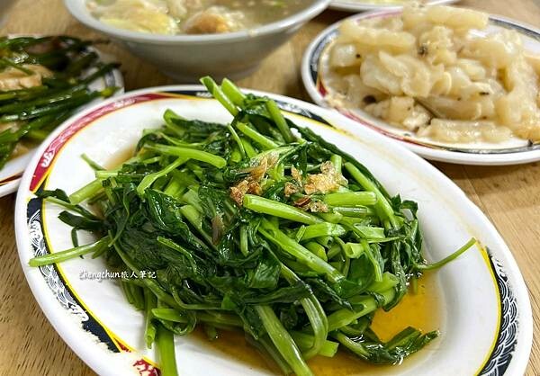 台北市北投區【滷三塊五花肉飯】晚餐到宵夜限定樸實美食 !