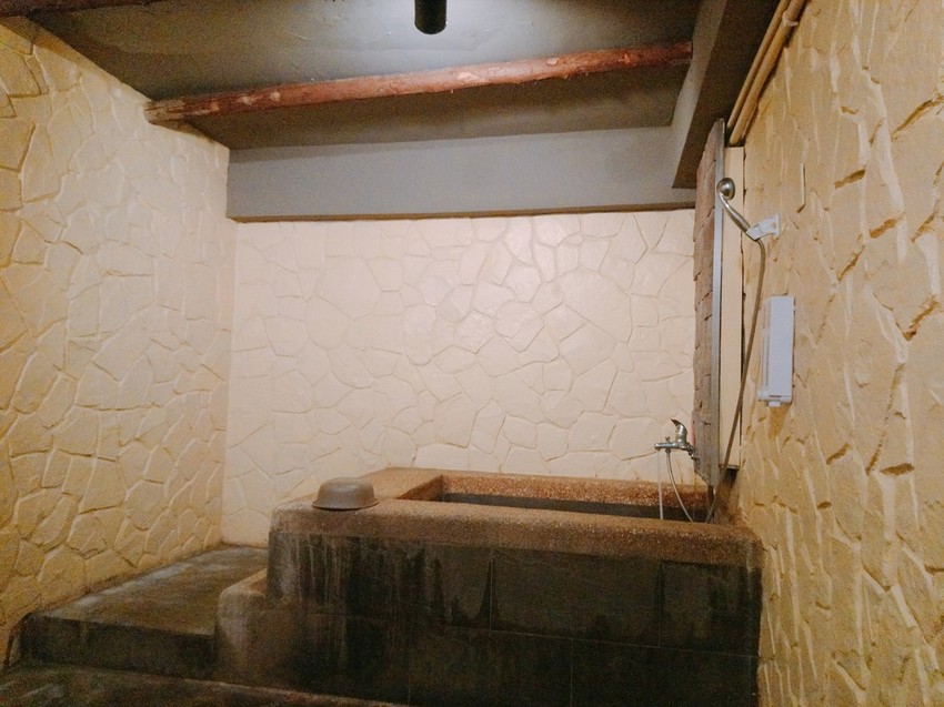 泉記 新北投捷運站 平日熱海大飯店 白磺湯屋泡湯70分鐘450元