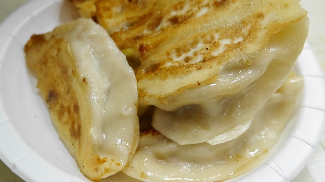 阿財鍋貼總店食記 阿財鍋貼總店食記