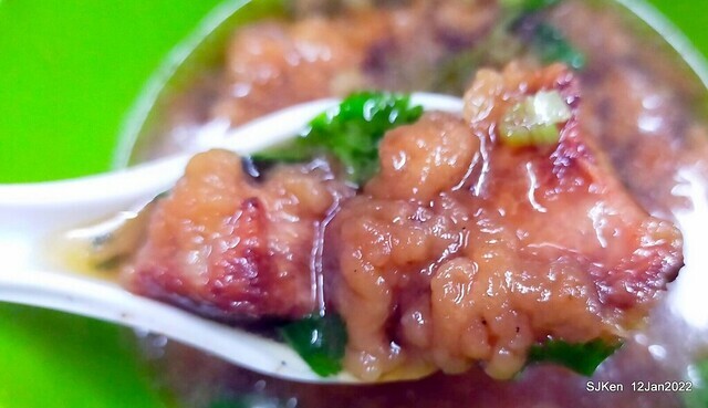 「簡記排骨酥麵」(Short Rib Crisp soup & rice noodle soup), Taipei, Taiwan, SJKen, Jan 12, 2022.