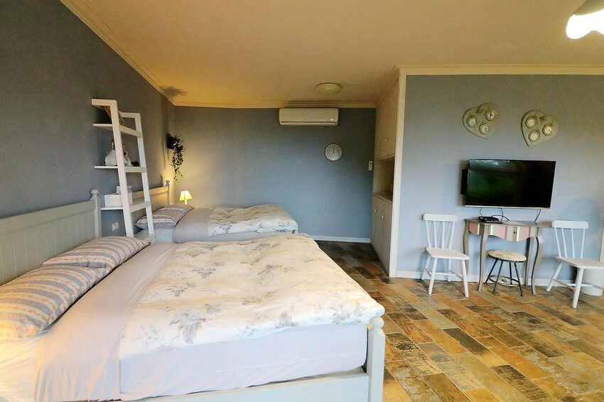 隱身山林中的童話小屋,和人一樣高的繡球花田盛開中.異國風料理好拍又好吃.桃園復興景觀餐廳/特色渡假民宿推