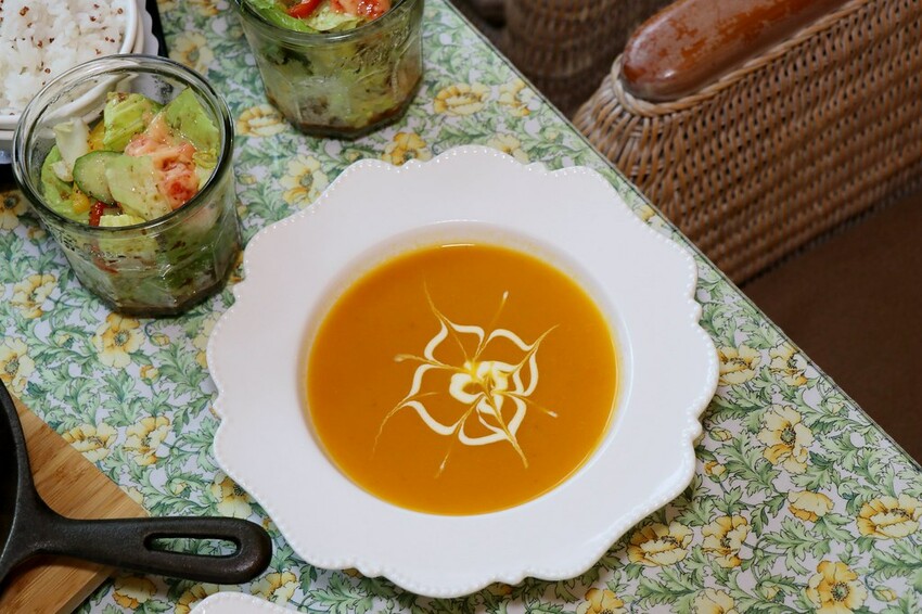 隱身山林中的童話小屋,和人一樣高的繡球花田盛開中.異國風料理好拍又好吃.桃園復興景觀餐廳/特色渡假民宿推