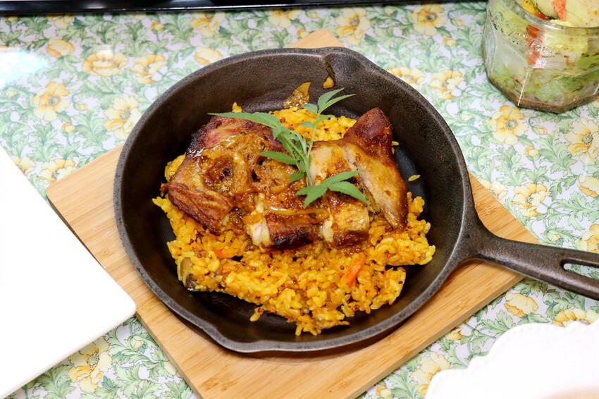 隱身山林中的童話小屋,和人一樣高的繡球花田盛開中.異國風料理好拍又好吃.桃園復興景觀餐廳/特色渡假民宿推