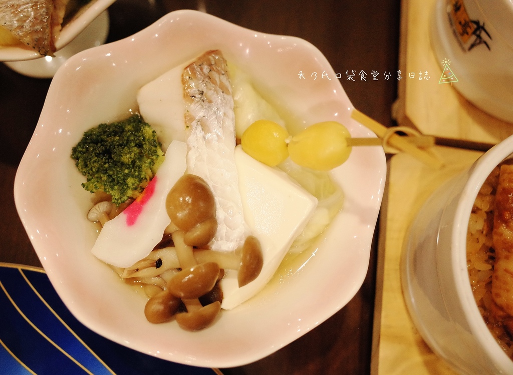 17-11-24-21-36-19-611_deco.jpg 17-11-24-21-36-19-611_deco.jpg