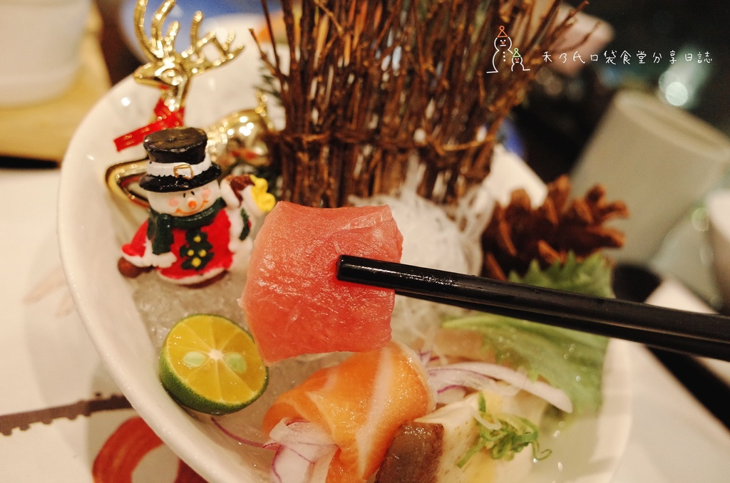 17-11-23-14-47-24-274_deco.jpg 17-11-23-14-47-24-274_deco.jpg