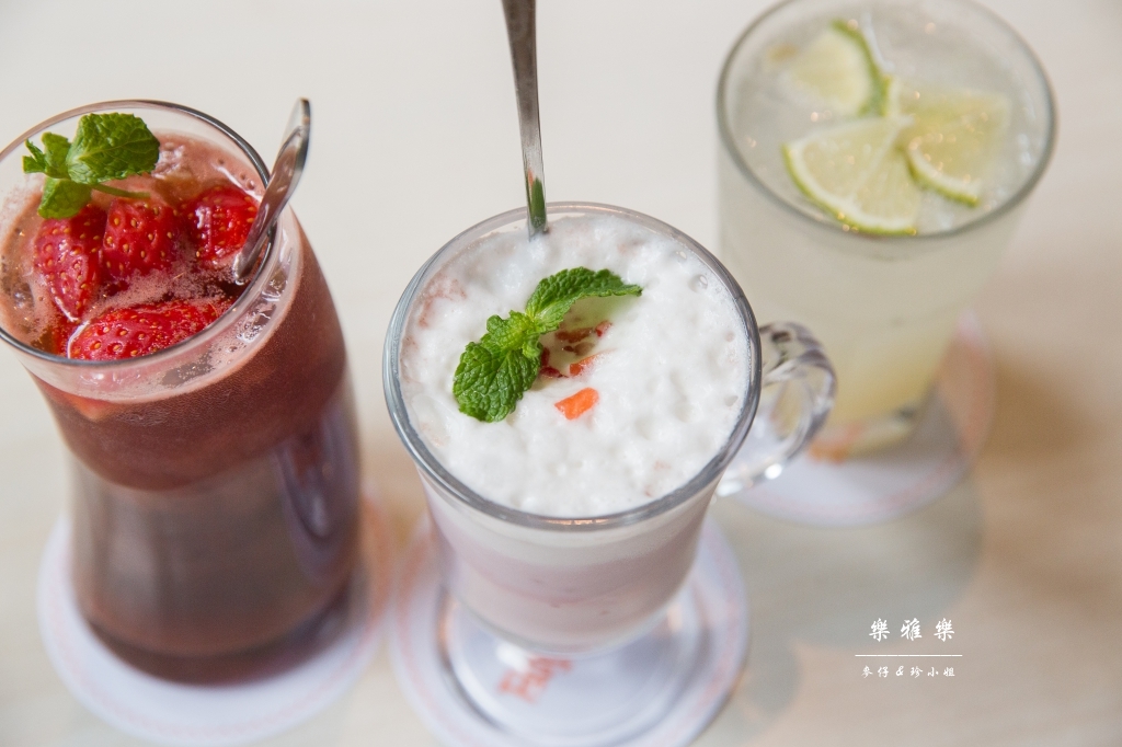 義料食記｜樂雅樂Royal Host(南港園區店)｜季節限定草莓系列~邪惡草莓蒙布朗聖代必點｜捷運南港展覽館站美食 - 麥仔の生活日記
