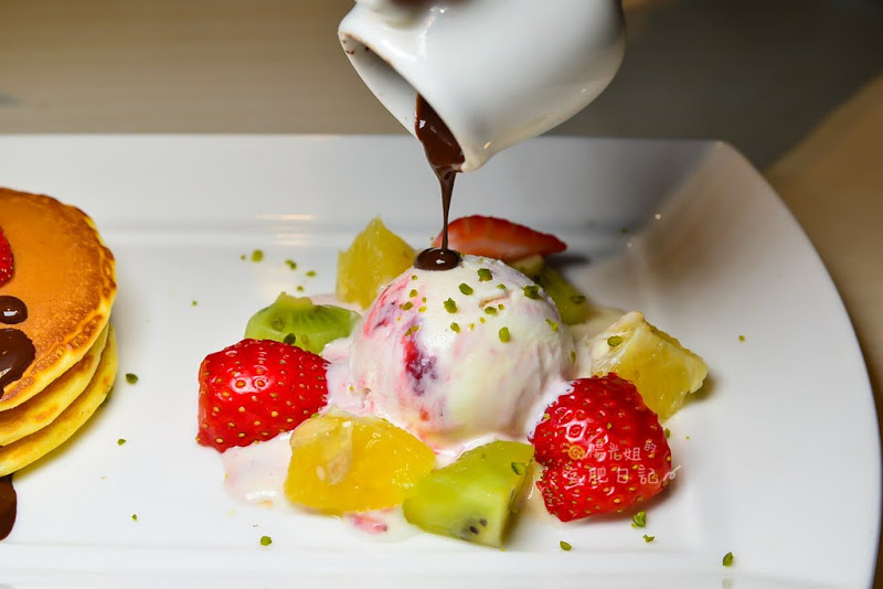 南港展覽館推薦,南港展覽館有包廂餐廳,南港聚餐聚會,南港空間大餐廳