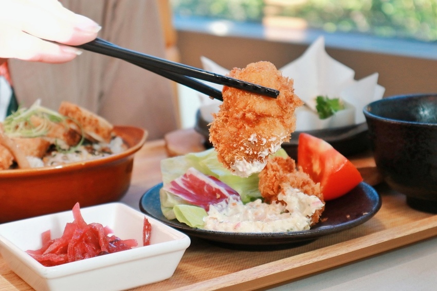 Royal Host 樂雅樂家庭餐廳