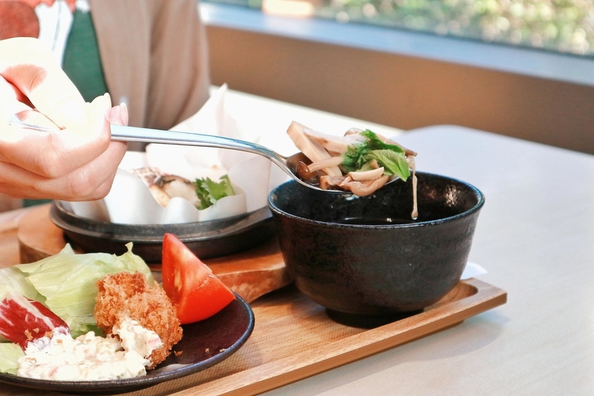 Royal Host 樂雅樂家庭餐廳