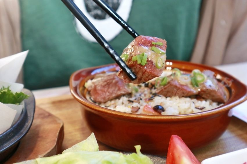 Royal Host 樂雅樂家庭餐廳