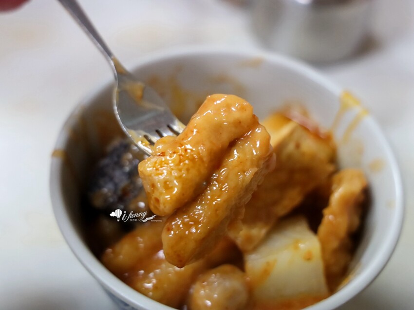 南港後山埤必吃美食！阿來甜不辣 南港甜不辣天花板，老饕才知道的加湯秘訣。