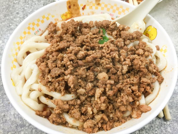 元之寶 - 麵條口感勁彈的小巷麵店