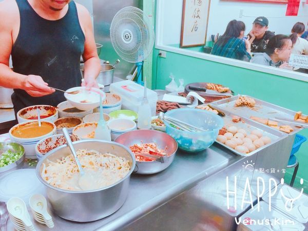 【台北西門】超人氣巷口排隊美食「元之寶」,簡單卻忘不掉的好滋味,高CP值連外國旅客都愛!