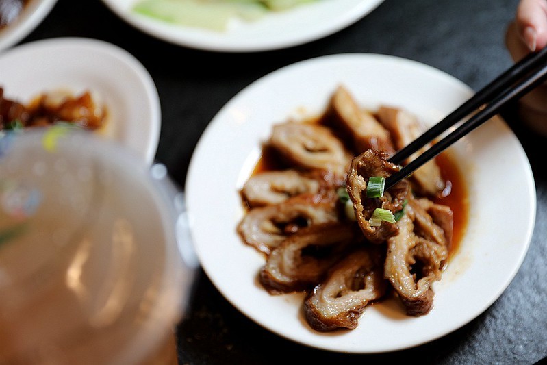 西門麵店極脆涼麵銷魂豬腳飯蛋包滷肉飯台北西門町美食056