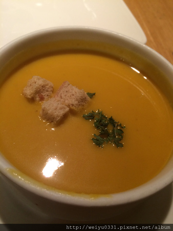 《GoGo PASTA》敦南旗艦店-東區義大利麵、敦南誠品人氣巷弄美食!