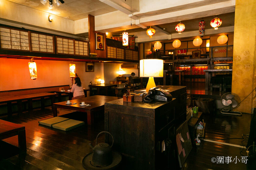 台北萬華美食-三十三間堂，在地最老字號的日式無菜單料理，食材新鮮料理手法細緻，餐點美味絕對值得一訪！啊對了老闆娘很熱情好相處喔～ @圍事小哥的幸福相框