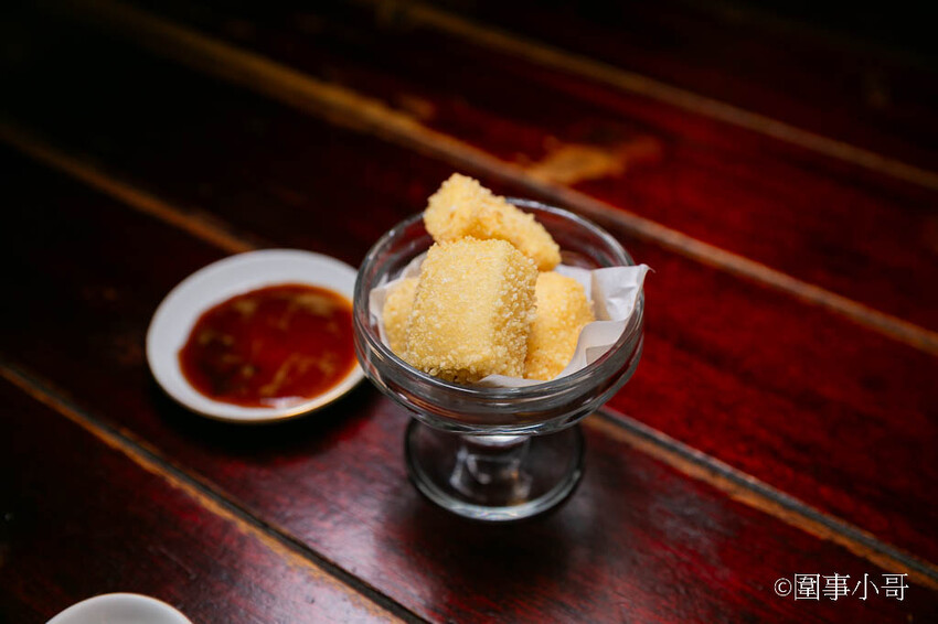 台北萬華美食-三十三間堂，在地最老字號的日式無菜單料理，食材新鮮料理手法細緻，餐點美味絕對值得一訪！啊對了老闆娘很熱情好相處喔～ @圍事小哥的幸福相框