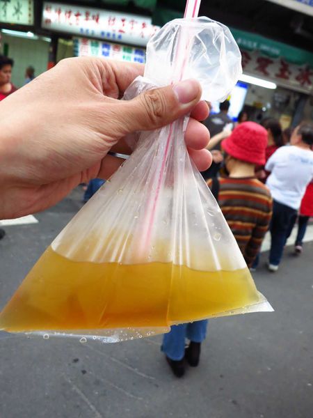 【台北萬華美食】懷念愛玉冰-夏天消暑盛品 【台北萬華美食】懷念愛玉冰-夏天消暑盛品