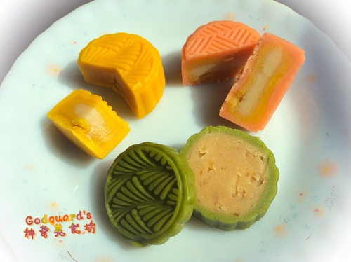 (體驗)[宅配] 酒味不明顯、倒是栗子酥很喜歡<3 金格中秋 月餅調酒禮盒