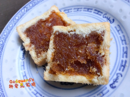 (體驗)[宅配] 酒味不明顯、倒是栗子酥很喜歡<3 金格中秋 月餅調酒禮盒