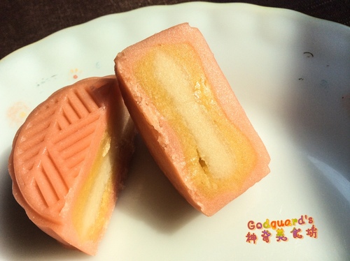 (體驗)[宅配] 酒味不明顯、倒是栗子酥很喜歡<3 金格中秋 月餅調酒禮盒