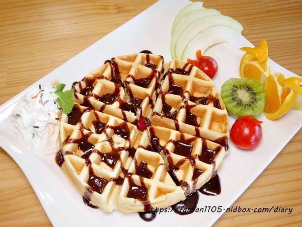 【台北景點】陽明山菁山遊憩區 #溫泉小木屋 #雲起軒 #母親節桌菜 #下午茶 #景觀餐廳 #台北住宿 (59).JPG