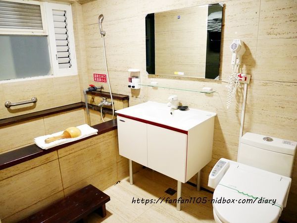 【台北景點】陽明山菁山遊憩區 #溫泉小木屋 #雲起軒 #母親節桌菜 #下午茶 #景觀餐廳 #台北住宿 (6).JPG