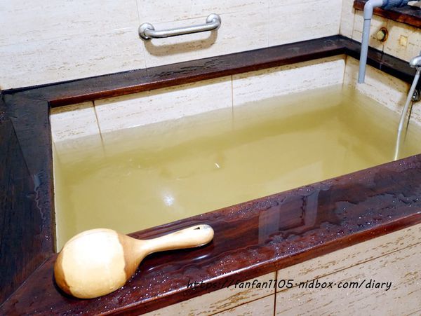 【台北景點】陽明山菁山遊憩區 #溫泉小木屋 #雲起軒 #母親節桌菜 #下午茶 #景觀餐廳 #台北住宿 (18).JPG