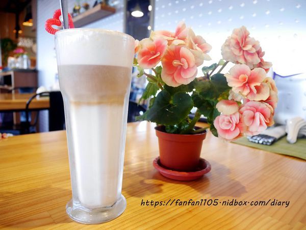 【台北景點】陽明山菁山遊憩區 #溫泉小木屋 #雲起軒 #母親節桌菜 #下午茶 #景觀餐廳 #台北住宿 (52).JPG