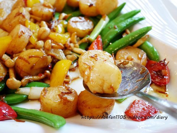 【台北景點】陽明山菁山遊憩區 #溫泉小木屋 #雲起軒 #母親節桌菜 #下午茶 #景觀餐廳 #台北住宿 (39).JPG