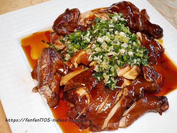 【台北景點】陽明山菁山遊憩區 #溫泉小木屋 #雲起軒 #母親節桌菜 #下午茶 #景觀餐廳 #台北住宿 (34).JPG