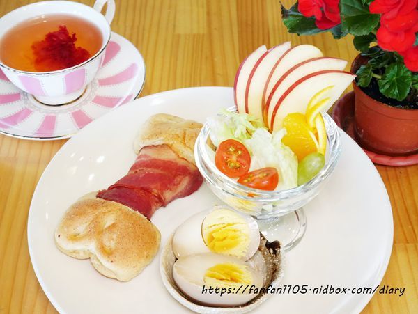 【台北景點】陽明山菁山遊憩區 #溫泉小木屋 #雲起軒 #母親節桌菜 #下午茶 #景觀餐廳 #台北住宿 (57).JPG