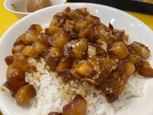 台北萬華、華西街美食推薦_阿義魯肉飯