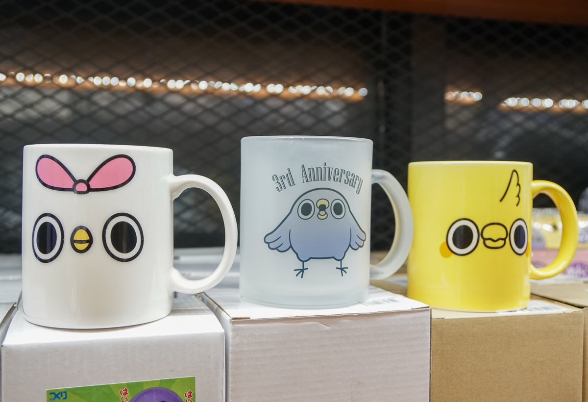 懶得鳥你x賤萌熊聯名快閃店-華山文創園區限定展出!IG必拍~人人搶戴的賤萌熊頭套 - 美食好芃友