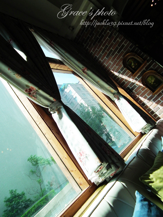 DSCF4973_nEO_IMG.jpg DSCF4973_nEO_IMG.jpg