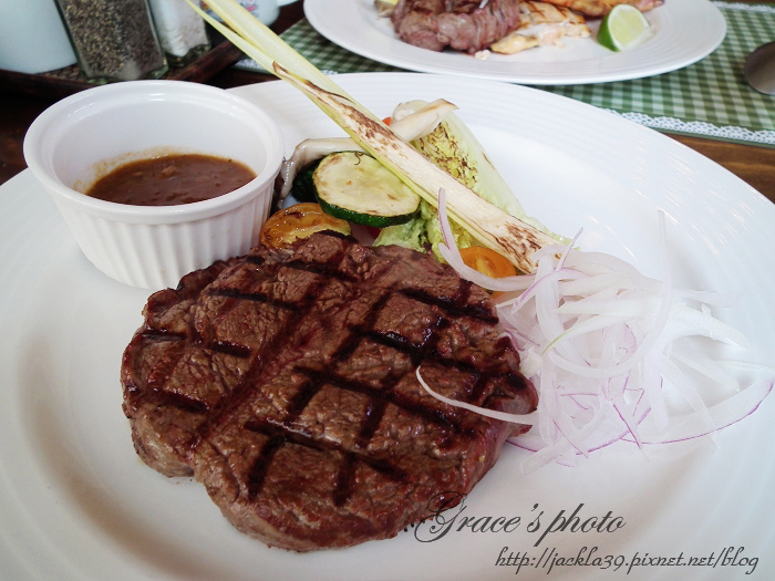 DSCF4964_nEO_IMG.jpg DSCF4964_nEO_IMG.jpg