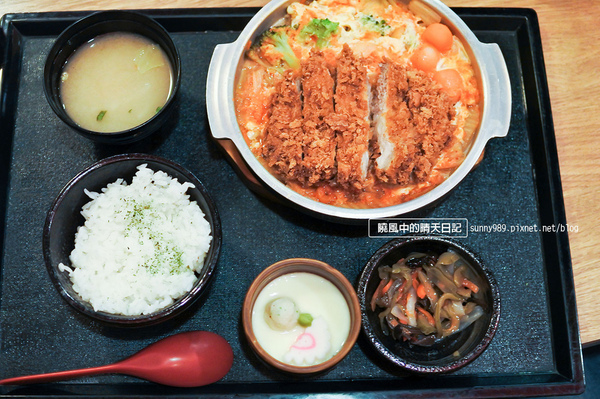 斑鳩的窩(內湖二店店):【內湖 | 斑鳩的窩】適合公務洽談 豬排口味不錯的日式定食餐廳 斑鳩的窩(內湖二店店):【內湖 | 斑鳩的窩】適合公務洽談 豬排口味不錯的日式定食餐廳