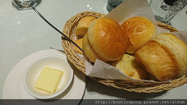 DSC_1301.JPG DSC_1301.JPG