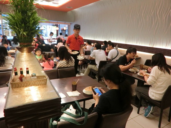 夯麵坊(內湖店):<內湖美食>夯麵坊 學生最愛來之平價義大利麵焗烤